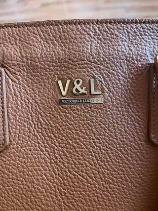 Bolso piel marrón Victorio & Lucchino