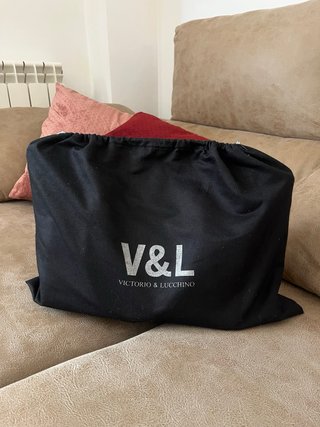 Bolso piel marrón Victorio & Lucchino