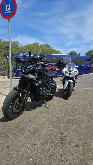 Yamaha MT09 Black Mamba
