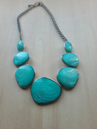 Gargantilla babero piedras turquesa