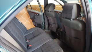 Mercedes-Benz C180 Elegance Verde