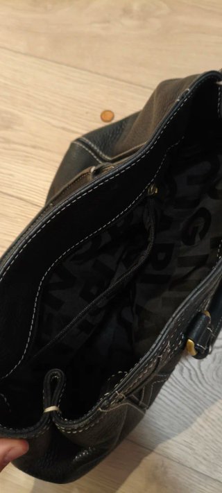 Purificación García Black Genuine Leather Tote Bag