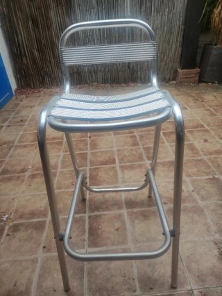 Taburetes altos aluminio y tela