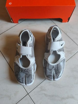 Nike Air Rift Scarpa snake