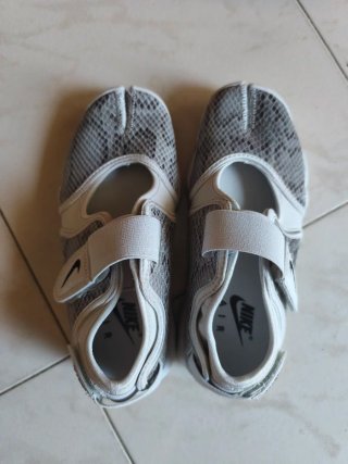 Nike Air Rift Scarpa snake
