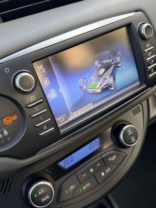 Toyota Yaris Hybrid 3a Gen. Restyling