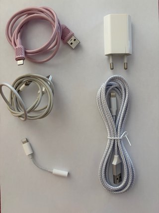 iPhone 14 Plus Celeste + custodia + accessori