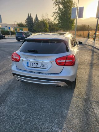 Mercedes-Benz GLA 2015