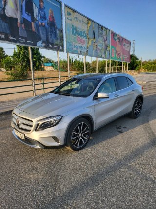 Mercedes-Benz GLA 2015