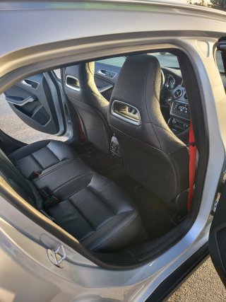 Mercedes-Benz GLA 2015