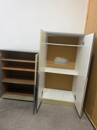 2 muebles auxiliares de almacenamiento – 15 €