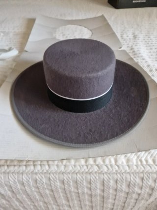 Sombrero de ala ancha