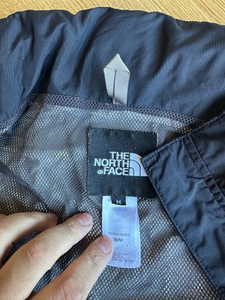 Chaqueta The North Face impermeable azul Talla M