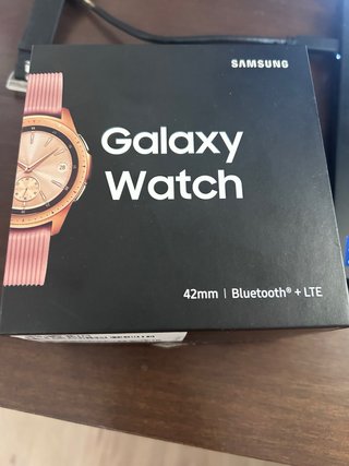 Samsung Galaxy Watch 42mm Oro y Negro / Rose Gold