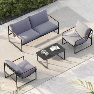 Mesa y Sillas Chill Out