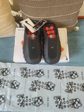 Chanclas Nike Negras y Naranjas