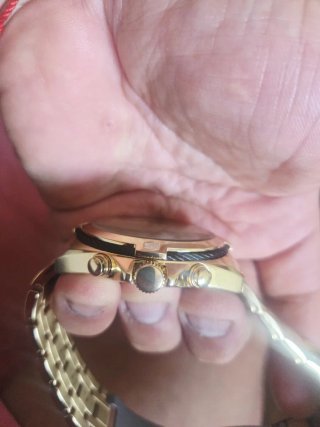 Reloj Guess Hombre Negro y Dorado