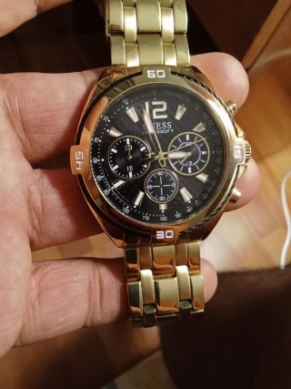 Reloj Guess Hombre Negro y Dorado