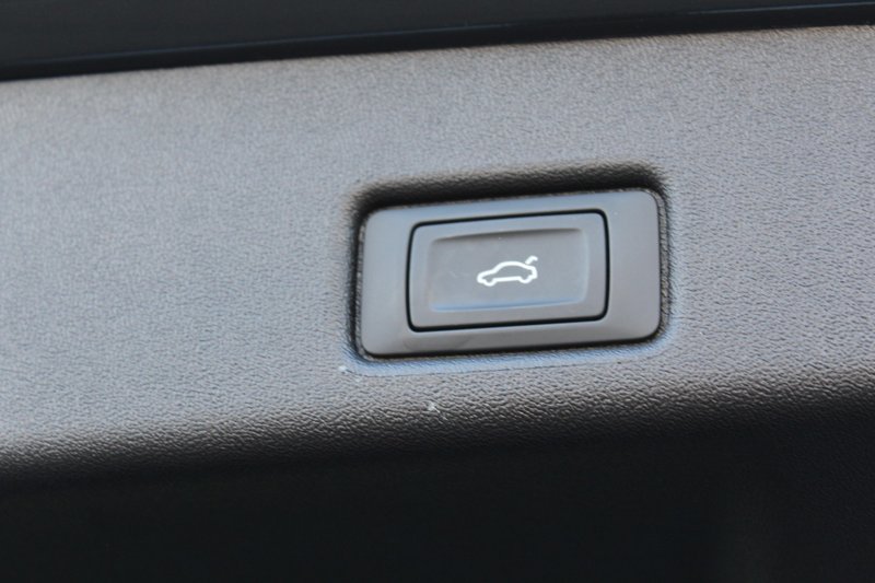 Audi Q5 2025, foto 29