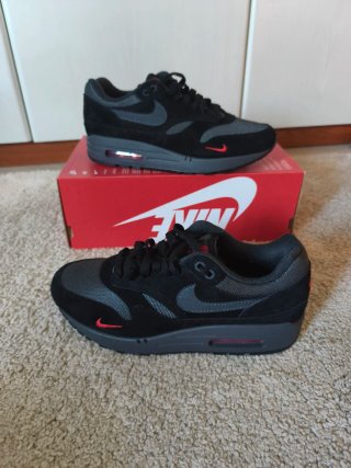 Nike Air Max 1 Bred