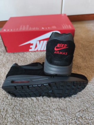 Nike Air Max 1 Bred