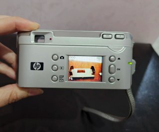 Macchina fotografica HP grigio/argento