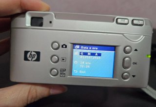 Macchina fotografica HP grigio/argento