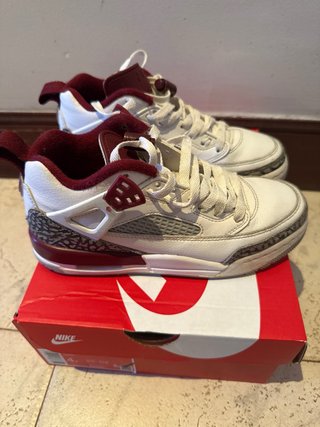 Zapatillas Jordan Niño Talla 35,5