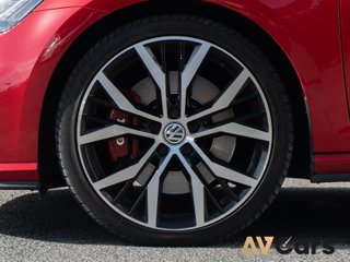 Volkswagen Golf GTI Performance 2019 DSG 245cv