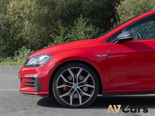 Volkswagen Golf GTI Performance 2019 DSG 245cv