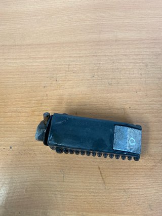 Estribera trasera derecha BMW K 75 1990