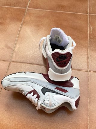Nike Air Max 90 Gris Blanco Granate