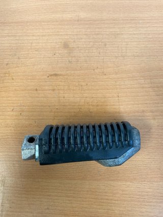 Estribera trasera izquierda BMW K 75 1990
