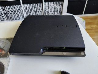 Ps3 Slim 120gb + 2 juegos