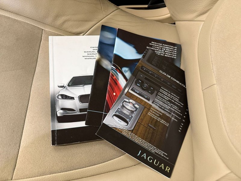 Jaguar XF 2.2 Diesel Premium Luxury 2012, foto 17