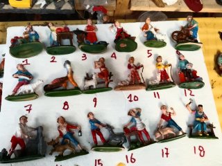Pastori presepe 5 euro cad. - Vari modelli