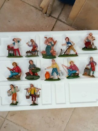 Pastori presepe 5 euro cad. - Vari modelli