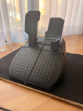 PS4 (PlayStation 4) + Volante + 6 Giochi + 2 Manette