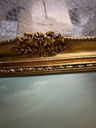 Gran cuadro al óleo con marco dorado Firmado