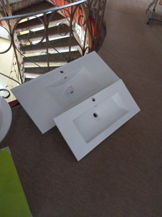 Lavabos de cerámica y cristal