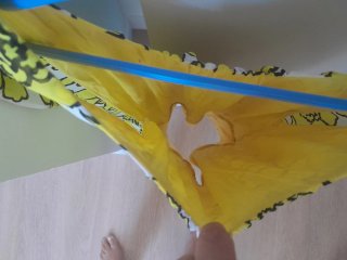 Dos camisas sin mangas