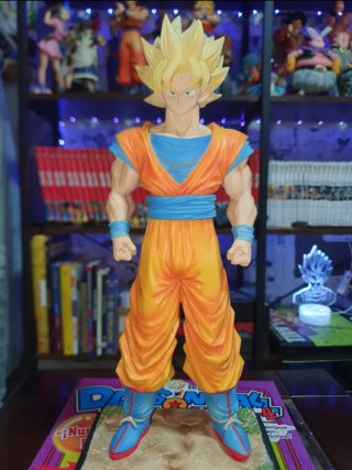 Figura Dragon Ball Son Goku SSJ