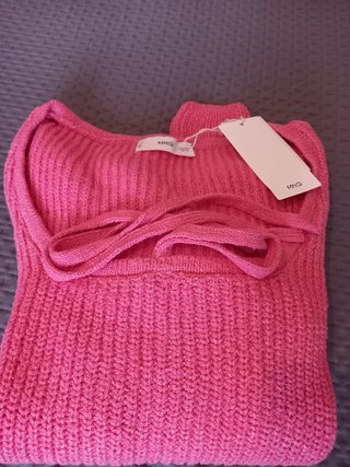 Jersey a estrenar. Mango. Talla S. Rosa fucsia.