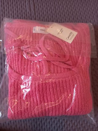 Jersey a estrenar. Mango. Talla S. Rosa fucsia.