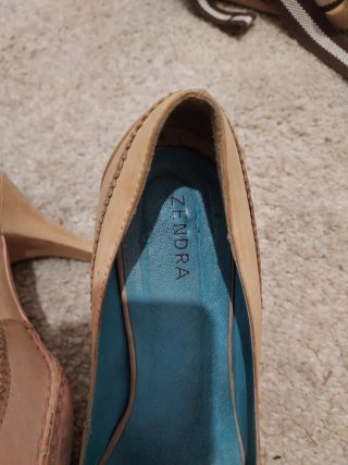 Zapatos de tacón Zendra beige