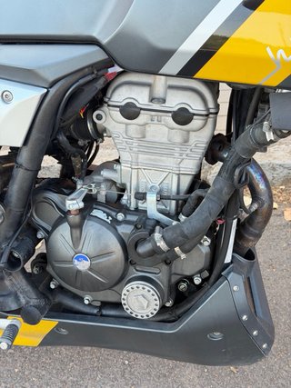 Mondial HPS 125 carnet B