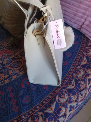 Bolso Pusheen Beige con pompón