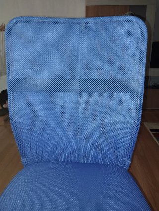 Silla juvenil giratoria azul y plateada