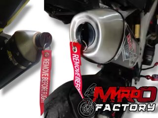 Tapón y Llavero para Tubo Escape Moto - Nuevo