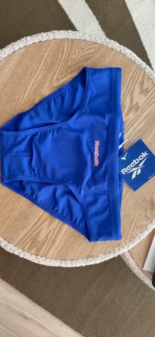 Bañador deportivo Reebok azul talla 16
